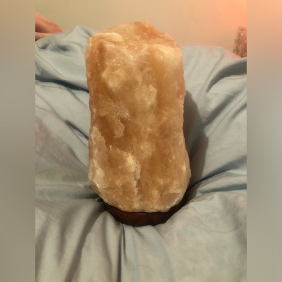 3 for $25 Himalayan salt lamp - Picture 5 of 5